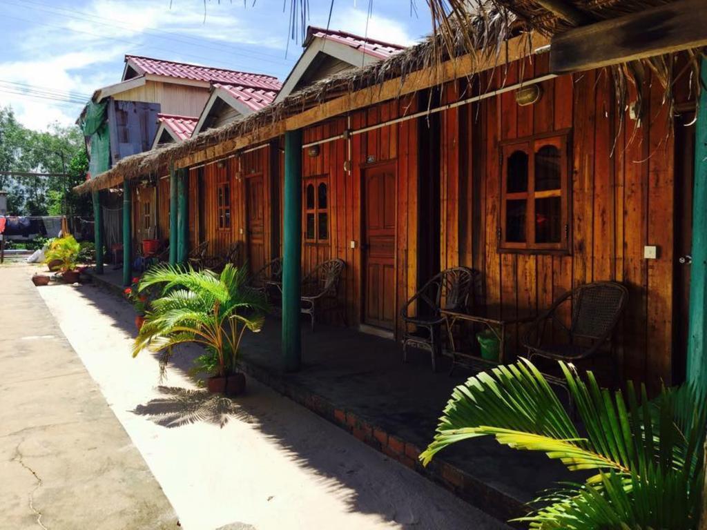 Mien Mien Otres Hotel Sihanoukville Exterior photo